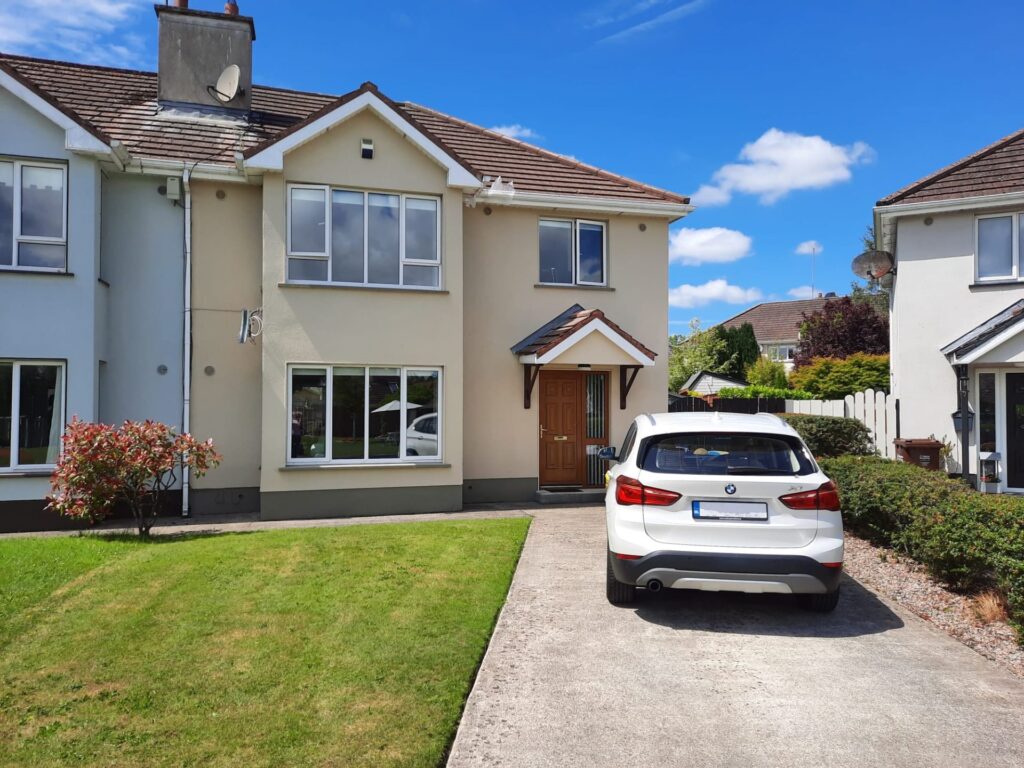 6 Millcross Crescent, Bealnamulla, Athlone, Co Roscommon N37 XN92 6 Millcross Crescent, Bealnamulla, Athlone, Co Roscommon N37 XN92