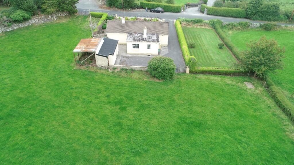 Carnagh East, Kiltoom, Athlone, Co. Westmeath N37 YE10 Carnagh East, Kiltoom, Athlone, Co. Westmeath N37 YE10