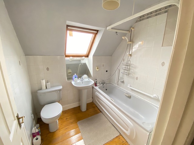 16 The Moorings, Athlone, Co Westmeath N37 A302 16 The Moorings, Athlone, Co Westmeath N37 A302