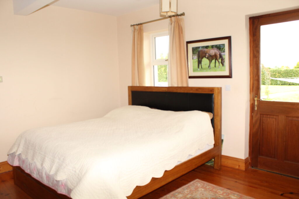 Ballykeeran, Athlone, Co Westmeath N37 R7T3