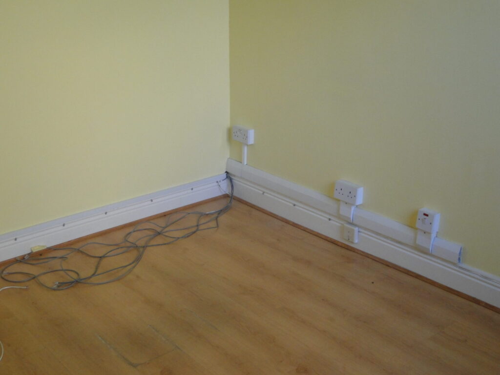 7 O’Connell St,  Athlone, Co Westmeath, Office to Let/ For Sale