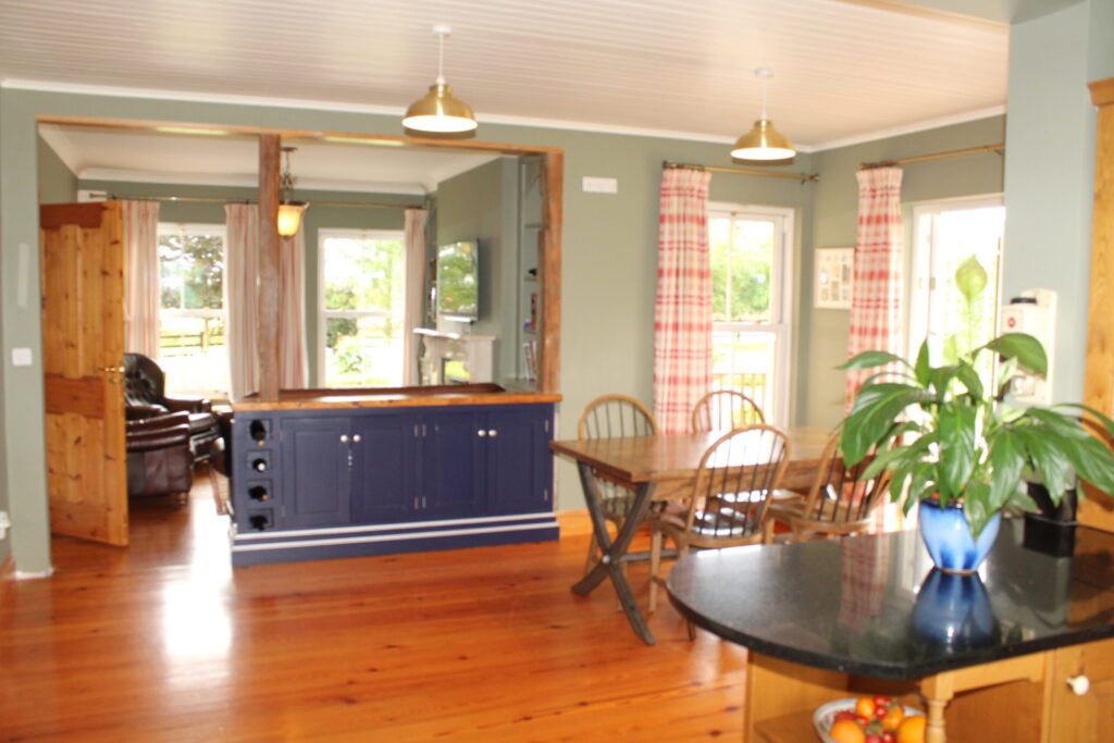 Ballykeeran, Athlone, Co Westmeath N37 R7T3