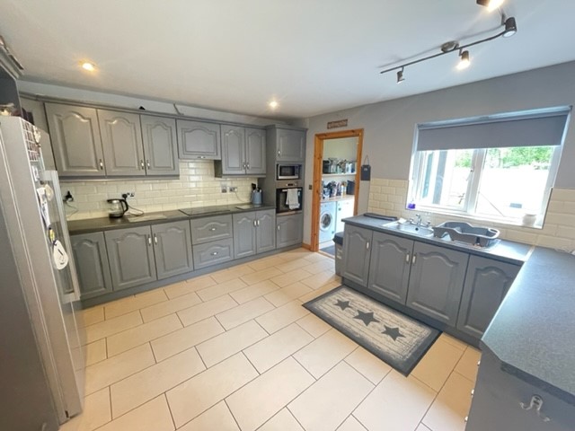 68 Priory Park, Athlone, co. Westmeath N37 X9P3 68 Priory Park, Athlone, co. Westmeath N37 X9P3