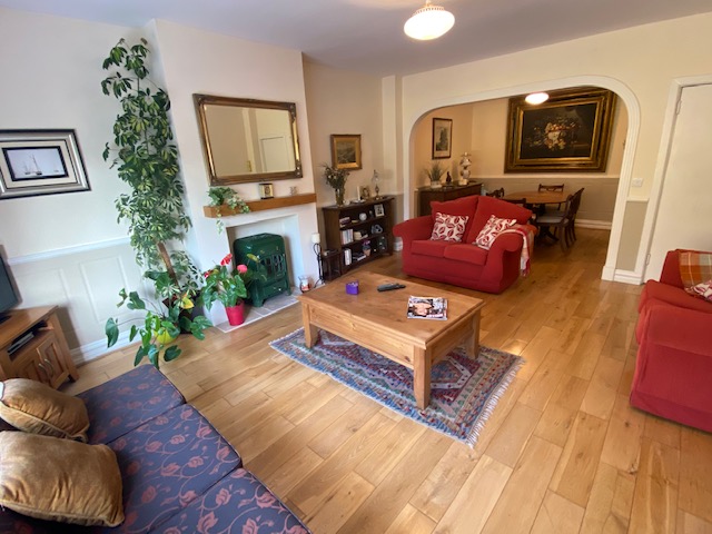 THE OLD ACADEMY BOGGANFIN, ATHLONE CO. ROSCOMMON, N37 W181