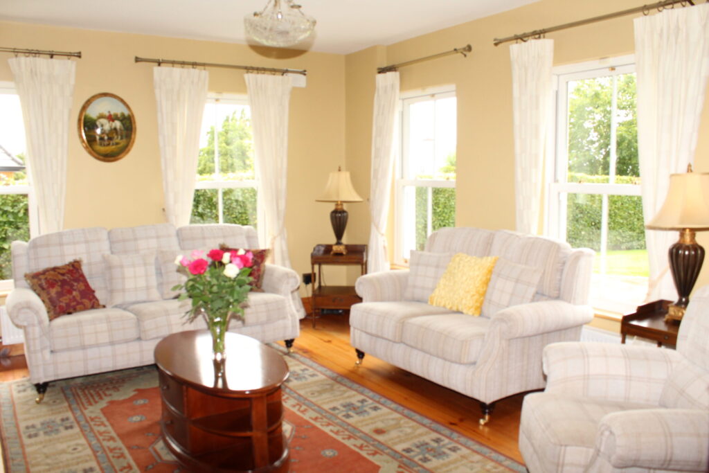 Ballykeeran, Athlone, Co Westmeath N37 R7T3