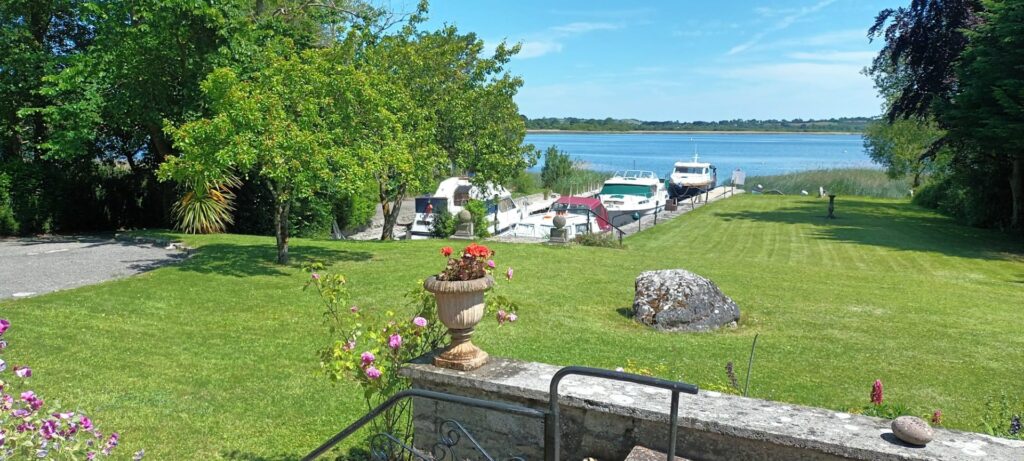 Mallard, Coosan Point, Athlone, Co. Westmeath N37 D6V3