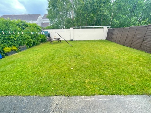 68 Priory Park, Athlone, co. Westmeath N37 X9P3 68 Priory Park, Athlone, co. Westmeath N37 X9P3