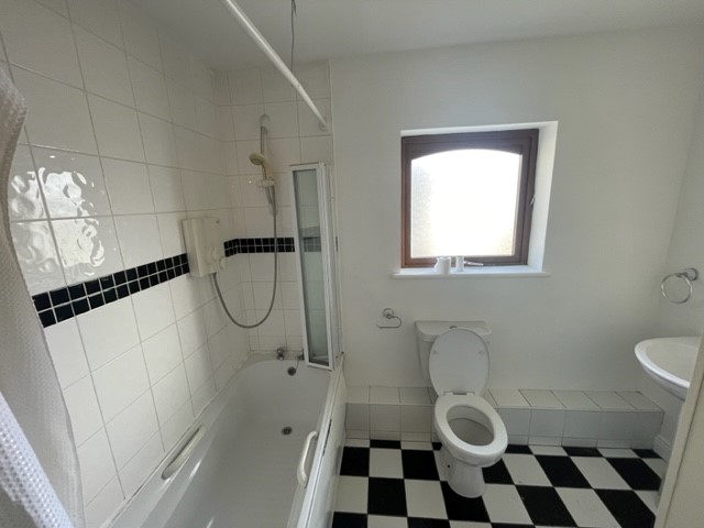 13 Abbey Garth, Baylough, Athlone, Co. Westmeath N37 H6N6