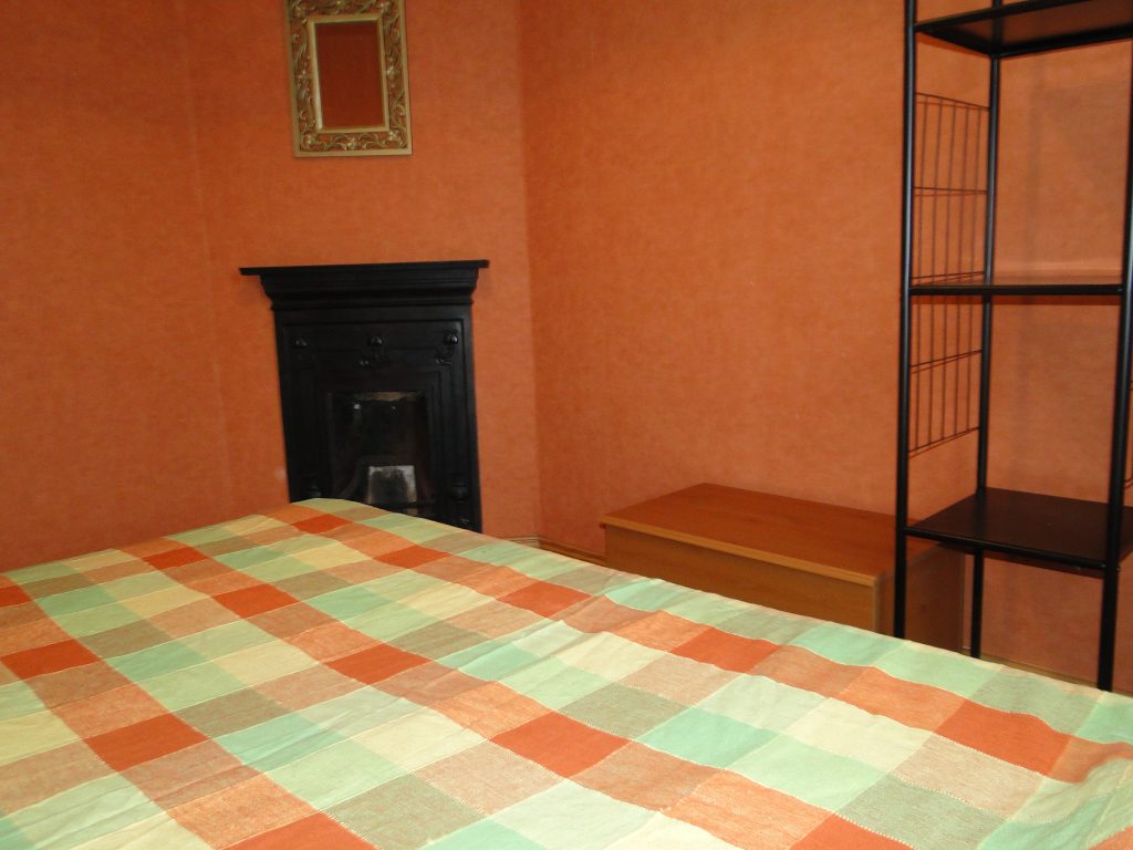 47 St. Francis Tce, Athlone, Co. Westmeath 47 St. Francis Tce, Athlone, Co. Westmeath