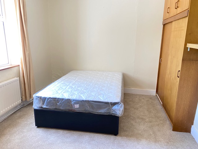 St Bernadette, Bonavalley, Athlone, Co. Westmeath N37 N8N1