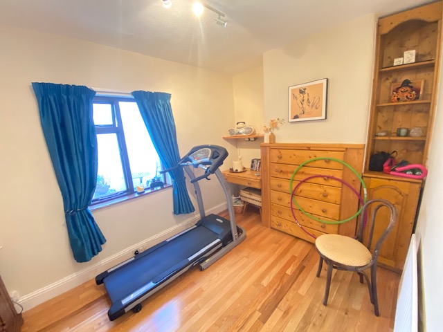 THE OLD ACADEMY BOGGANFIN, ATHLONE CO. ROSCOMMON, N37 W181