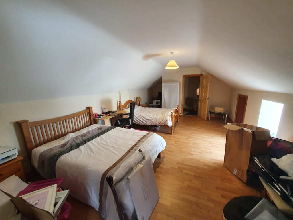 34 Greenhills Drive, Knockcroghery, Co. Roscommon 34 Greenhills Drive, Knockcroghery, Co. Roscommon