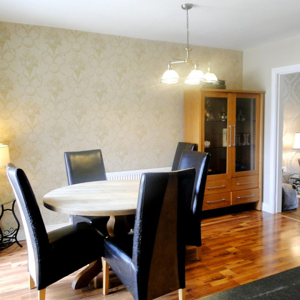 17 Sli An Choiste, Monksland, Athlone, Co. Roscommon