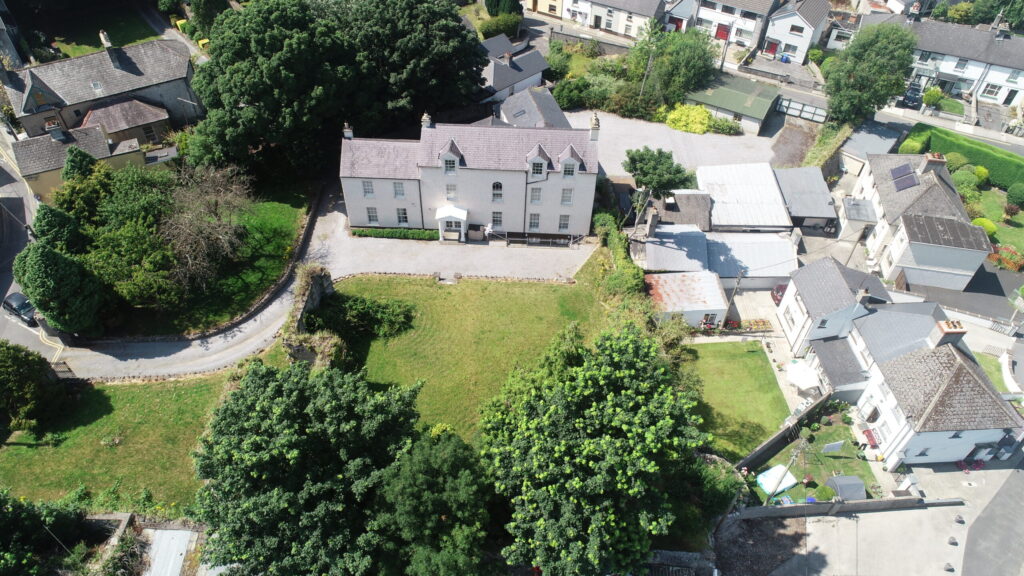 Court Devenish House, Athlone, Co Westmeath Court Devenish House, Athlone, Co Westmeath