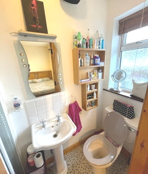 28 Cushla Downs, Monksland, Athlone Co. Roscommon N37 RF24 28 Cushla Downs, Monksland, Athlone Co. Roscommon N37 RF24