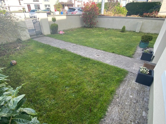 21 Parnell Square, Athlone, Co. Westmeath 21 Parnell Square, Athlone, Co. Westmeath