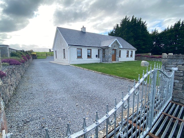 Lacken Lodge, Portrunny, Ballymurray, Co.Roscommon F42 EY61 Lacken Lodge, Portrunny, Ballymurray, Co.Roscommon F42 EY61
