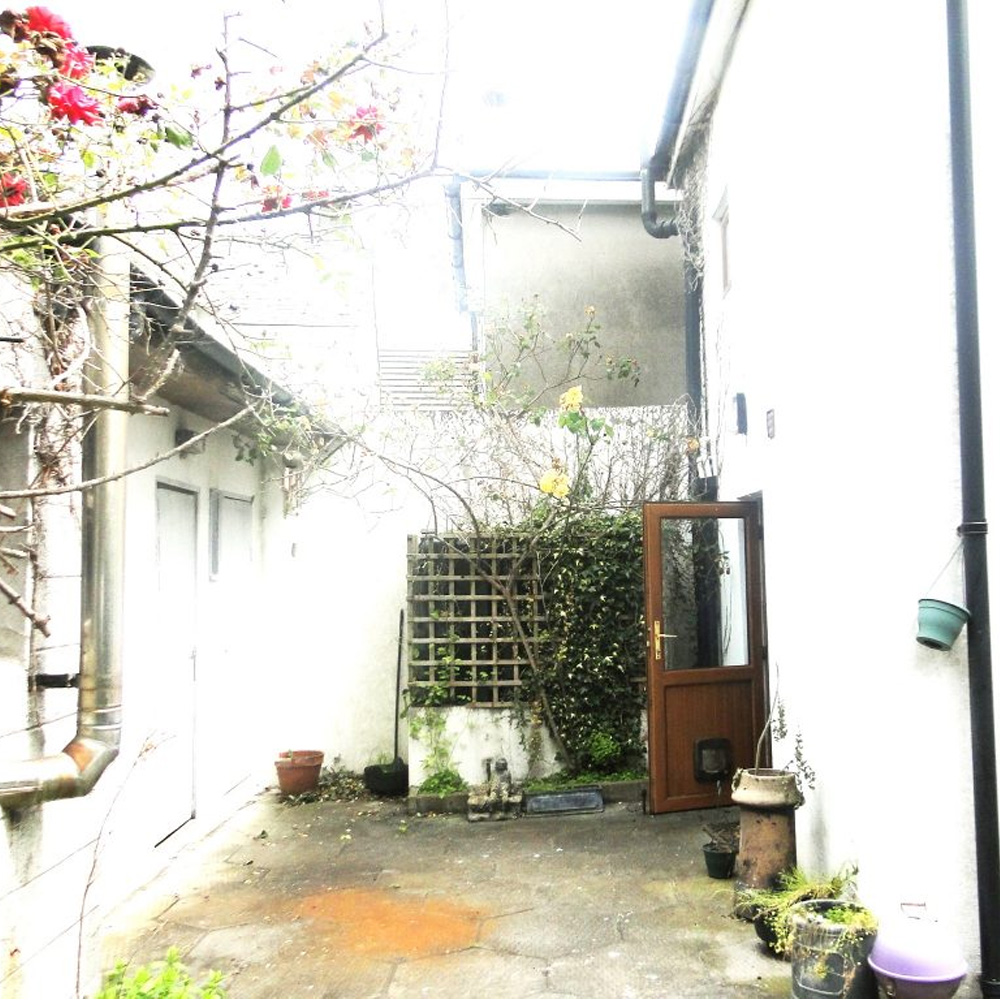 17 Sli An Choiste, Monksland, Athlone, Co. Roscommon