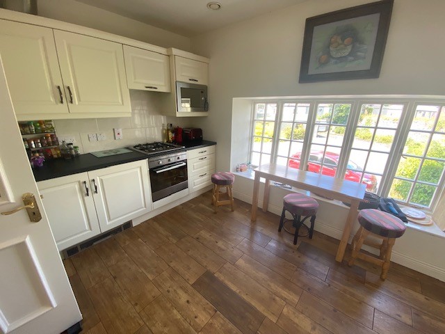 Court Devenish House, Athlone, Co Westmeath Court Devenish House, Athlone, Co Westmeath