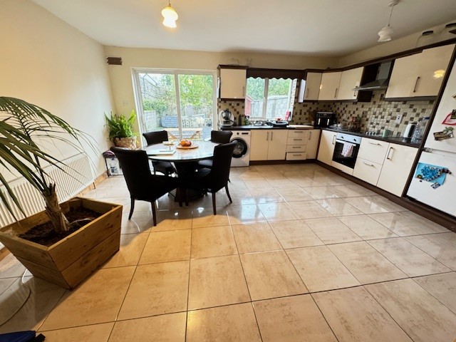 18 Bramble Close,  Baylough, Athlone, Co Westmeath N37 WE22