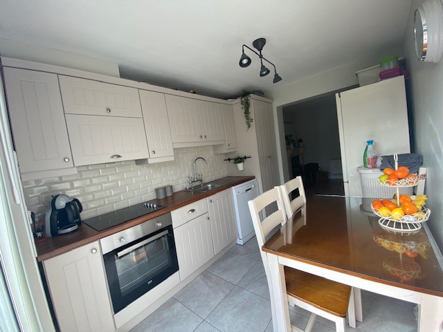 21 Parnell Square, Athlone, Co. Westmeath 21 Parnell Square, Athlone, Co. Westmeath