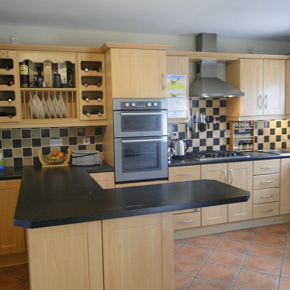 17 Sli An Choiste, Monksland, Athlone, Co. Roscommon