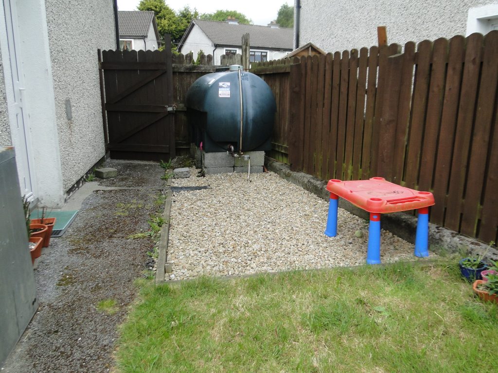 42 Cartron Drive, Athlone, Co. Westmeath 42 Cartron Drive, Athlone, Co. Westmeath